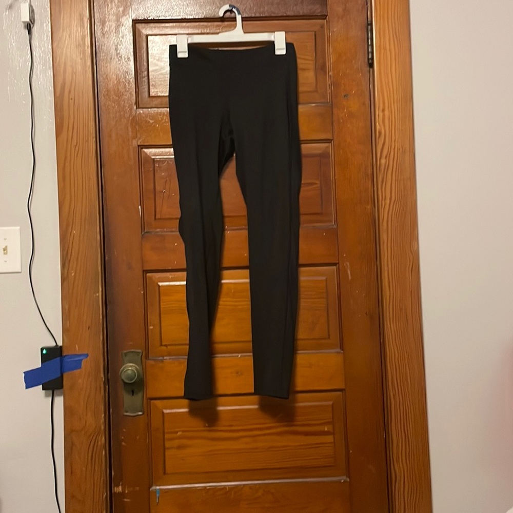 black leggings